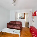 Spacious Apt Near Montmartre